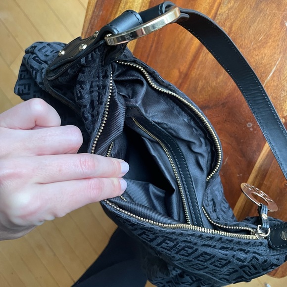 Fendi // vintage Big Tuc Zucchino shoulder bag - Picture 9 of 15